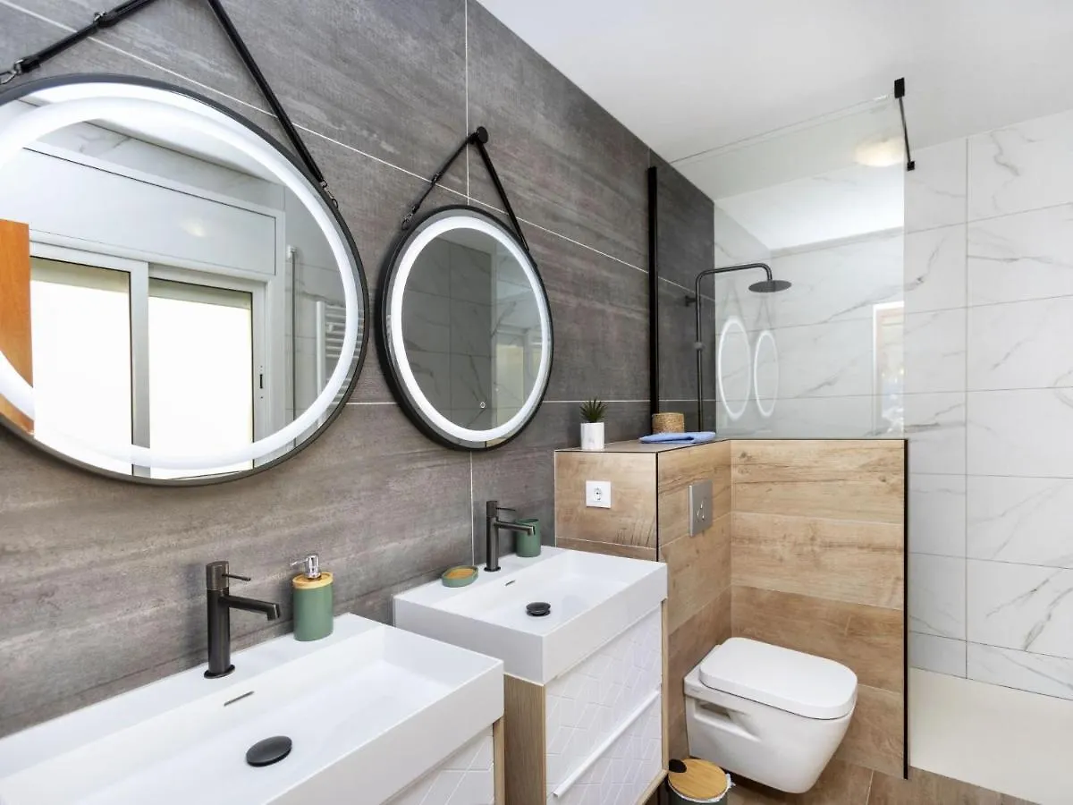 Holiday Home Floradise By Interhome Lloret de Mar 0*,  Španělsko